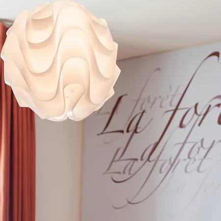 The Originals Boutique, O Gayot, Bagnoles-de-l'orne 3*