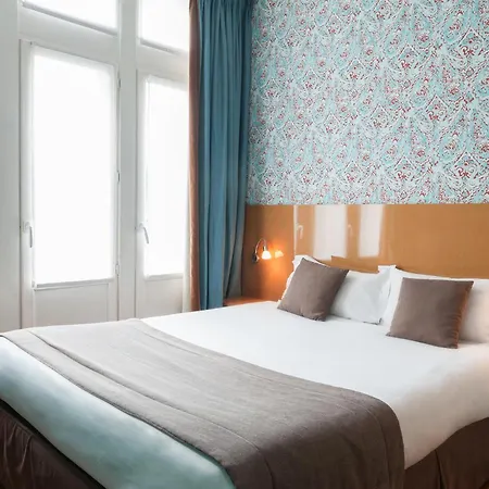 Hotel The Originals Boutique, O Gayot, Bagnoles-de-l'orne Bagnoles de l'Orne Normandie