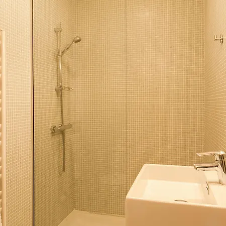 Hotel The Originals Boutique, O Gayot, Bagnoles-de-l'orne