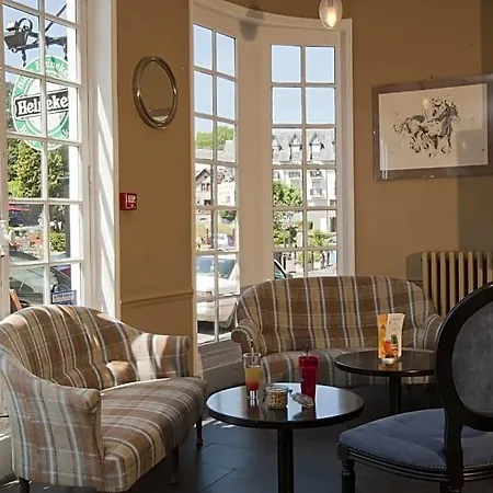 호텔 The Originals Boutique, O Gayot, Bagnoles-de-l'orne 3*