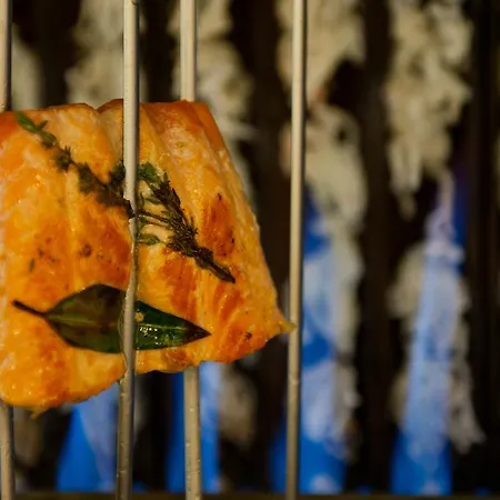 The Originals Boutique, O Gayot, Bagnoles-de-l'orne 3*