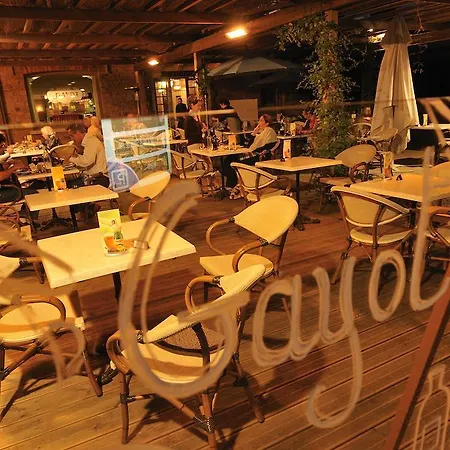 מלון The Originals Boutique, O Gayot, Bagnoles-de-l'orne 3*