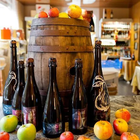 מלון The Originals Boutique, O Gayot, Bagnoles-de-l'orne