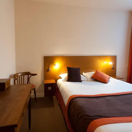 The Originals Boutique, O Gayot, Bagnoles-de-l'orne 3*