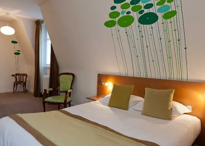 The Originals Boutique, O Gayot, Bagnoles-de-l'orne מלון 3*