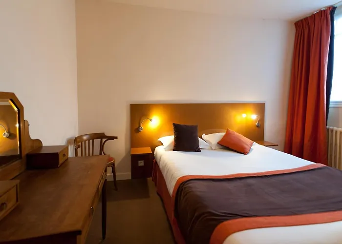 The Originals Boutique, O Gayot, Bagnoles-de-l'orne 3*